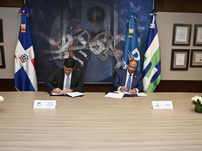 Banreservas obtiene de la CAF línea de crédito por US$50 millones