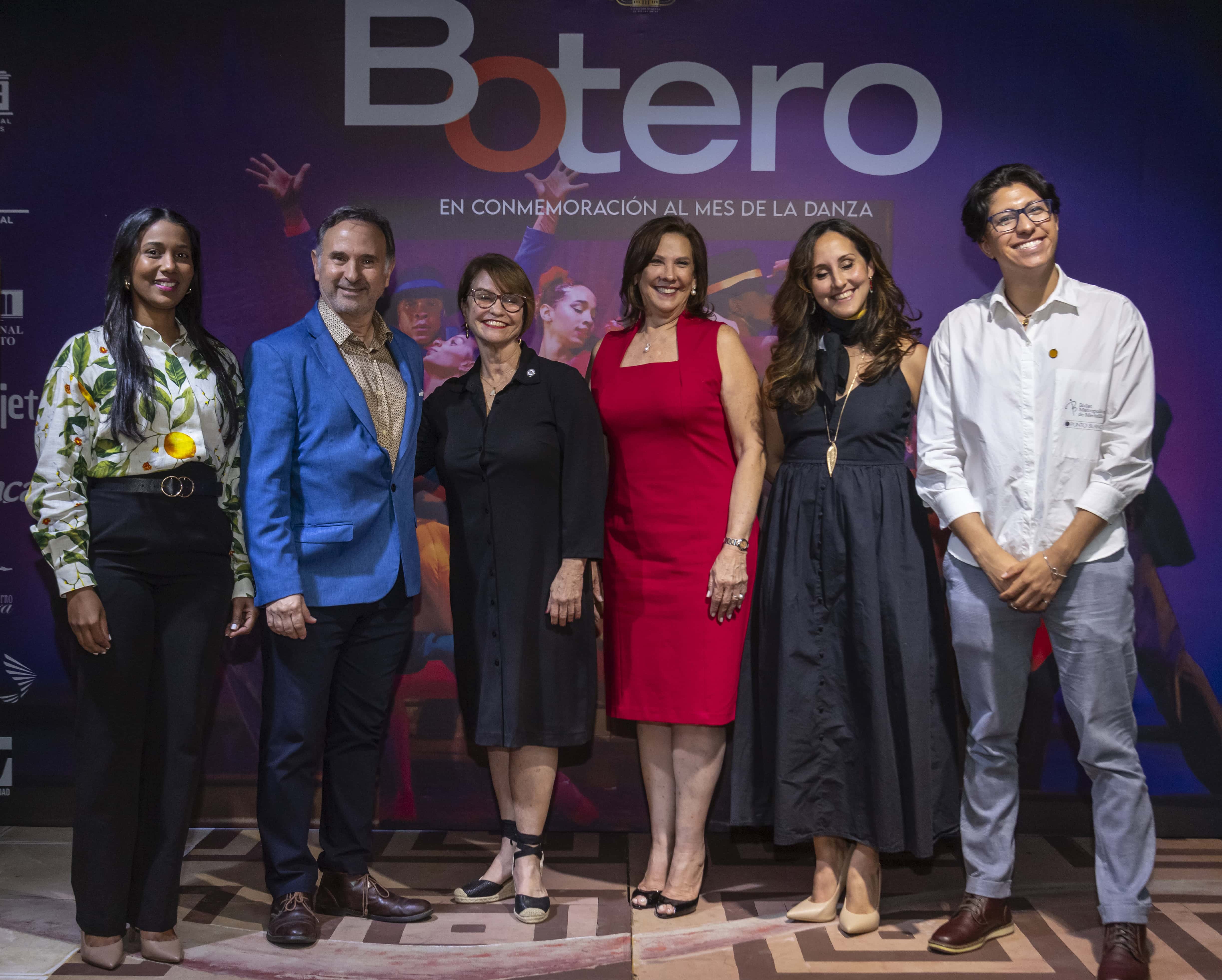 Estefanía Sánchez, Carlos Veitía, Marinella Sallent, Johanna Wiese de Mera, Stephanie Bauger y John Ruiz.