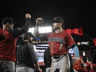 Corbin Carroll conecta 2 jonrones y Diamondbacks vencen