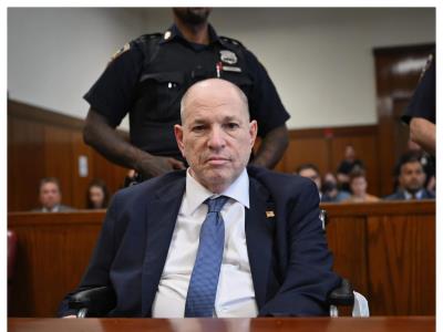 Denunciante de Harvey Weinstein reitera acusación de violación