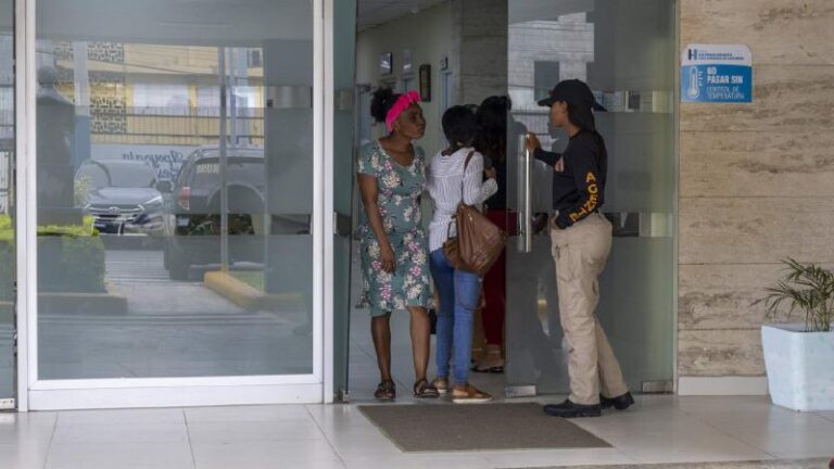 Deportan a 135 haitianos en primer día de control migratorio en hospitales