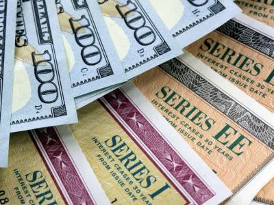 El bono de EE. UU. a 10 años supera 4.5 % por crisis aranceles