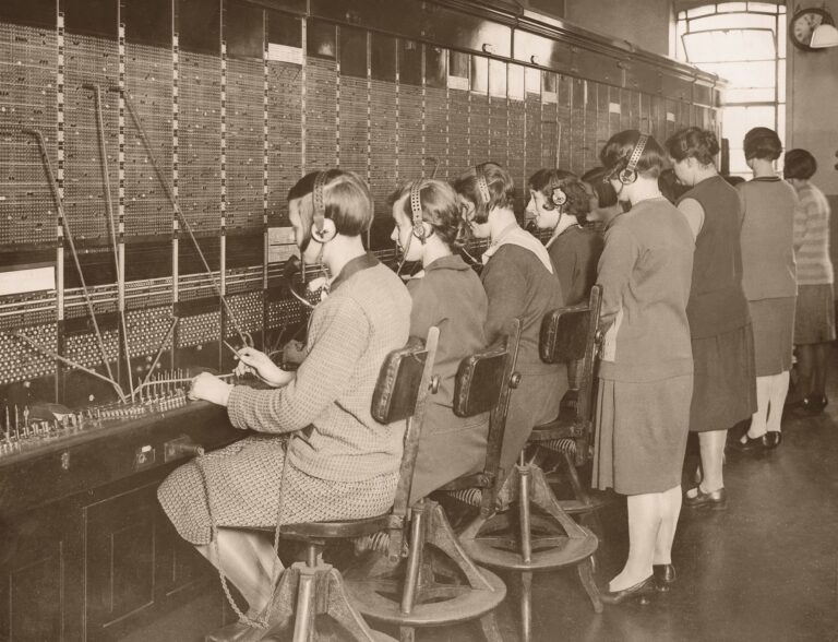 Esta startup quiere mejorar el acento de los call centers. No es una buena idea