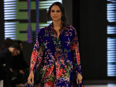 Giannina Azar brilla en Quito