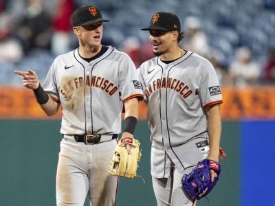Gigantes batean tres jonrones y siguen buen inicio, ganan 10-4 a Filis