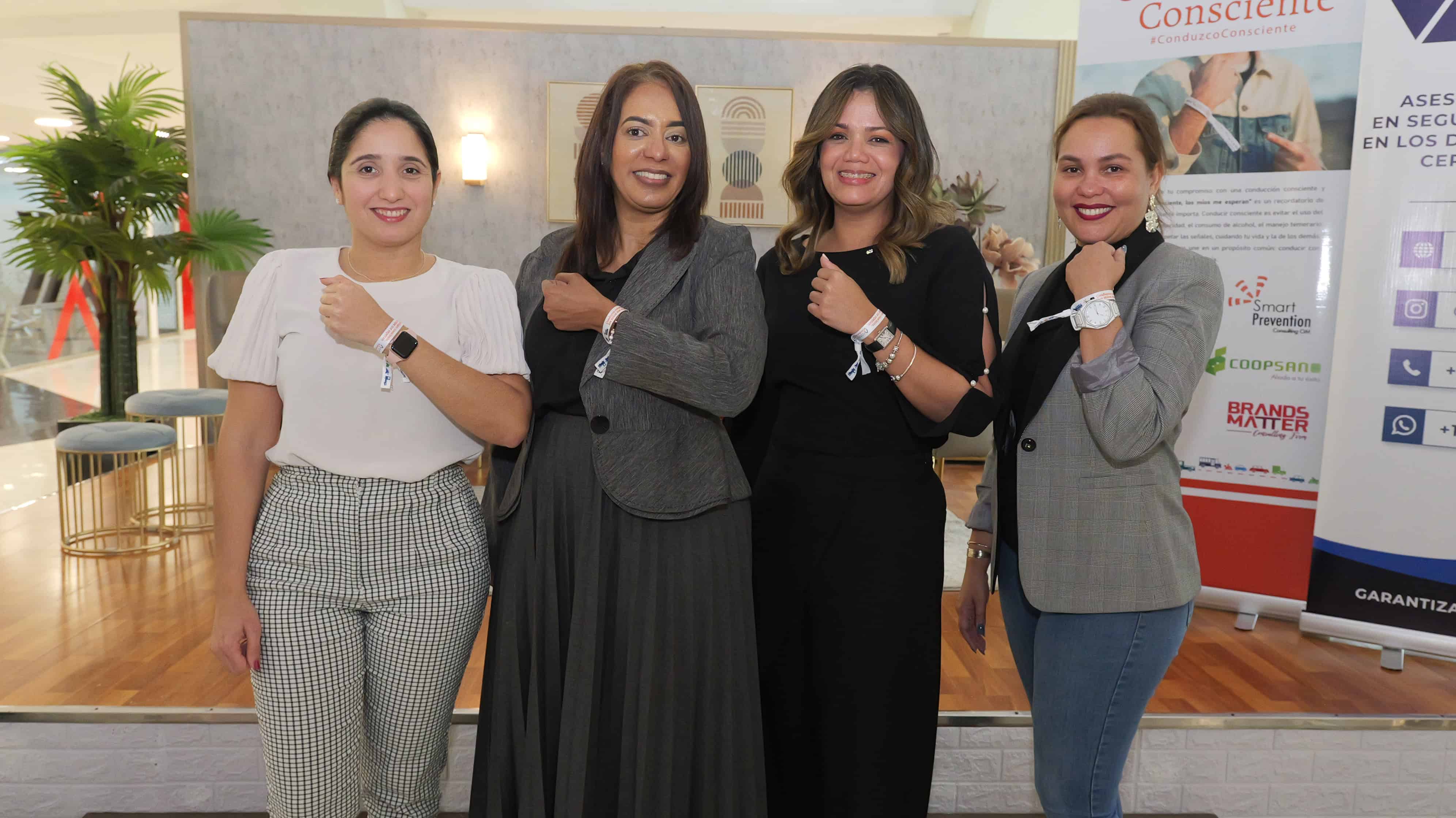 Ailin Matos, Marisol Fermín, Laura Peña y Odeliza Mera