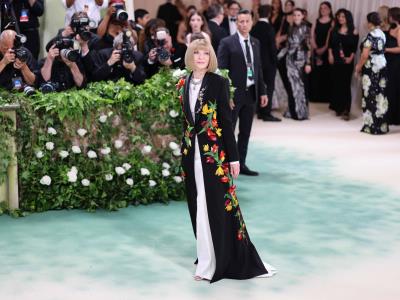 Met Gala 2025: sastrería negra en la alfombra roja