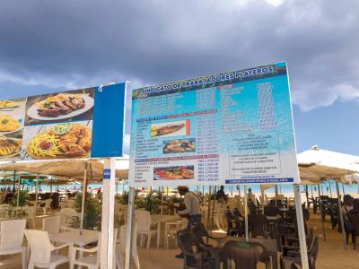 Negocios de Boca Chica muestran precios