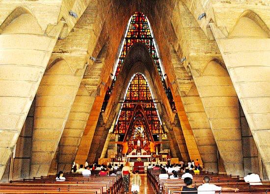 Realizarán misa en Basílica de Higüey por las víctimas de tragedia en el Jet Set