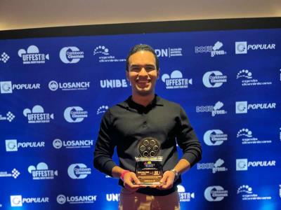 Reconocimiento a Unapec por 'Cálculo del pánico' en Uffest
