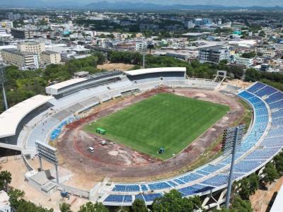 Robo de alambres afecta una torre del Estadio Olímpico Félix Sánchez
