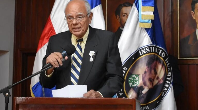 Rodríguez Grullón, destituido presidente del Instituto Duartiano, dice que sus declaraciones fueron malinterpretadas