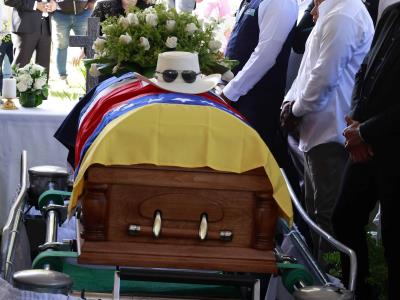 Rubby Pérez fue sepultado con la bandera de Venezuela