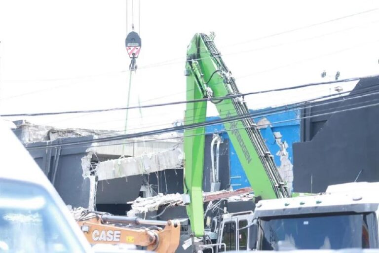 Tragedia en Jet Set: retiro de escombros concluye hoy luego de trágico derrumbe