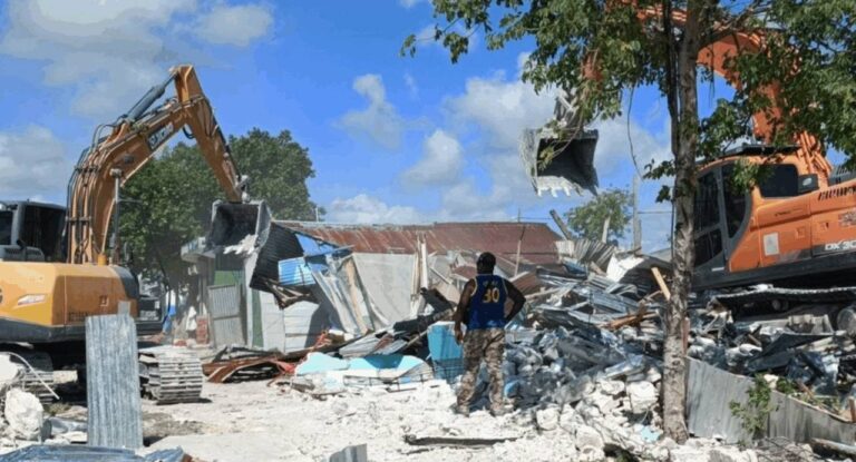 Unos 308 haitianos regresarán a su país tras desalojo en Mata Mosquito, Punta Cana