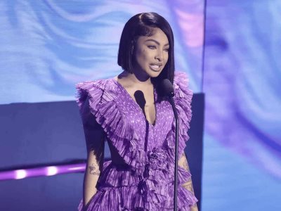 Yailin la más viral presente en la gala Mujeres Latinas en la Música