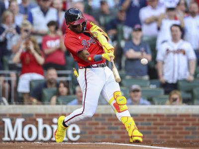 Acuña Jr. conecta largo jonrón en al 1er lanzamiento en su regreso