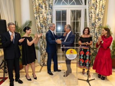 Antonio Pérez-Hernández y Torra, embajador de España: adiós a RD