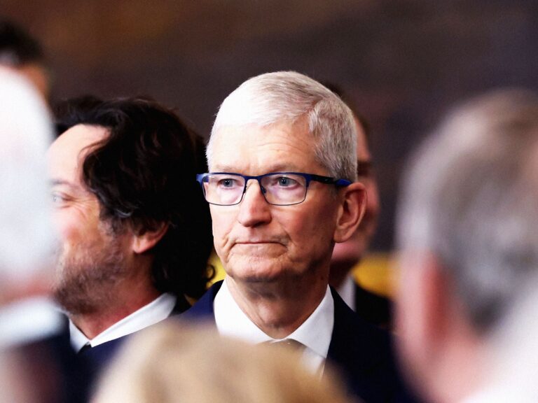 Apple podría enfrentar cargos penales por presuntamente mentir a un juez federal