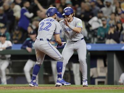 Bichette y Barger llevan a los Azulejos a victoria sobre los Marineros