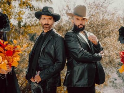 Carín León y Alejandro Fernández lanzan "Me está doliendo"