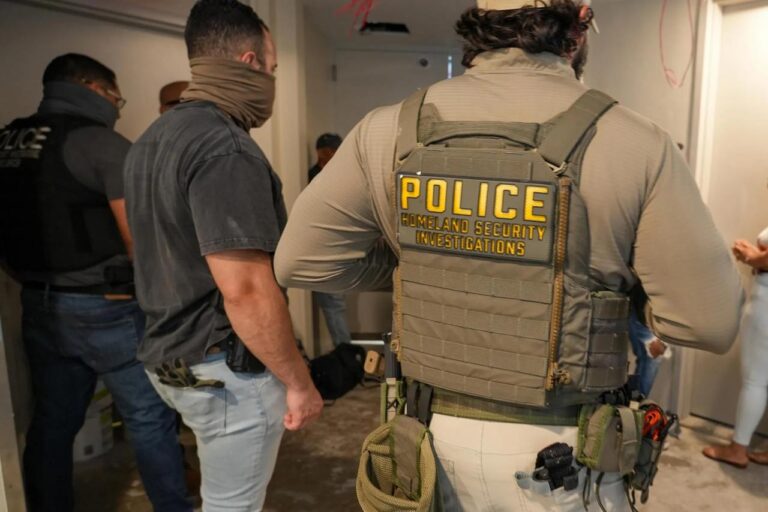 Detienen a siete dominicanas en operativo migratorio en San Juan, Puerto Rico