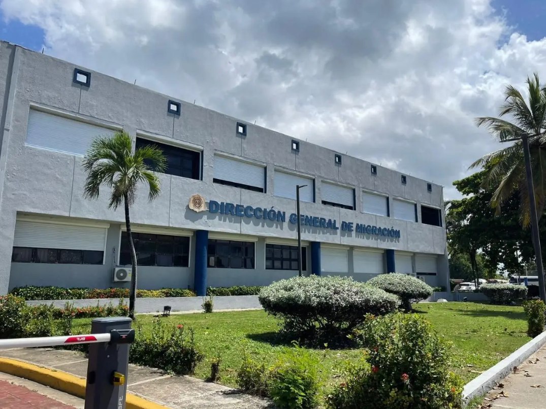 Detienen en Juan Dolio a 136 haitianos ilegales