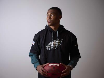 Devonta Smith de la NFL visita España previo al juego en Madrid