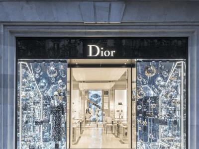 Dior reporta robo de datos de clientes