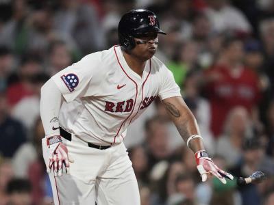 Dueño de Medias Rojas viaja a Kansas para reunirse con Rafael Devers