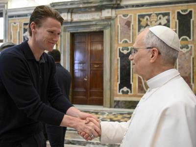 El papa León XIV siembra dudas sobre su club de fútbol favorito