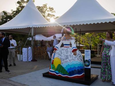 Exponen la menina “Quisqueya La Bella” en el Mirador Sur