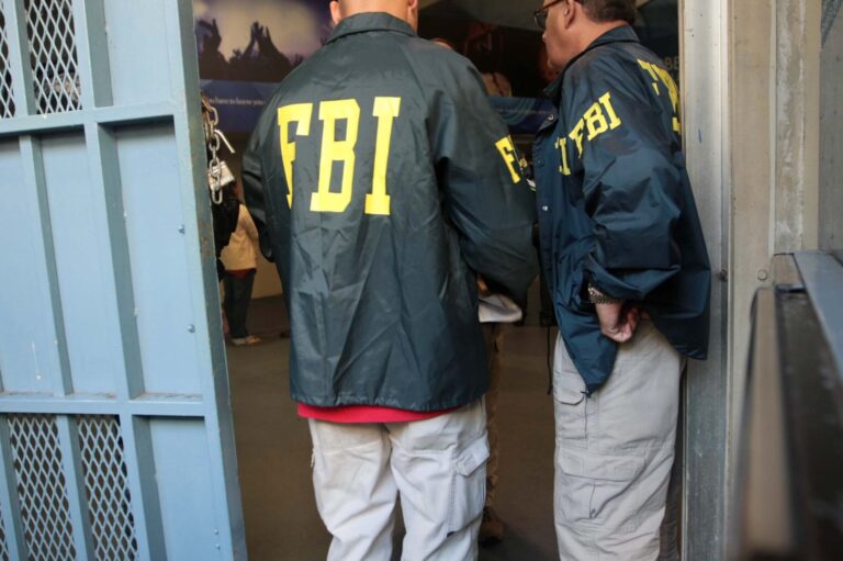 FBI investiga el violento secuestro de dos dominicanos en Santurce