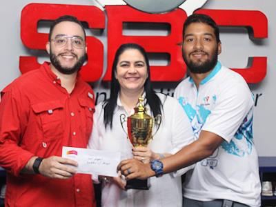 Guareño y Vásquez ganan torneo de boliche de Las Madres en SBC