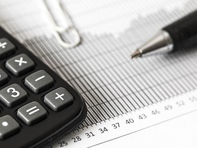 Ingresos tributarios como porcentaje del PIB cayeron 21.3 % en AL