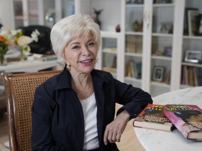 Isabel Allende intenta darle voz a quienes no la tienen con su novela