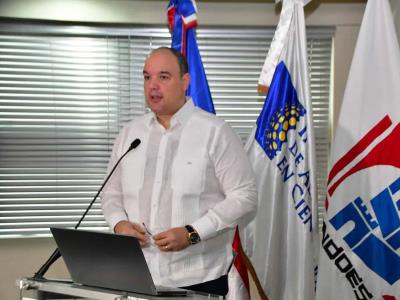 José del Castillo Saviñón alerta efecto a la remesas desde EE. UU.