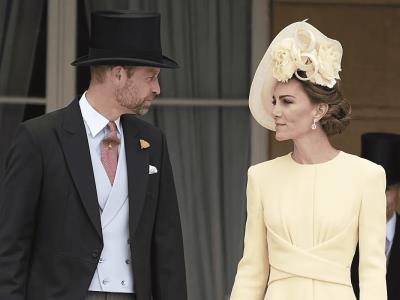 Kate Middleton asiste a fiesta de jardines de Buckingham
