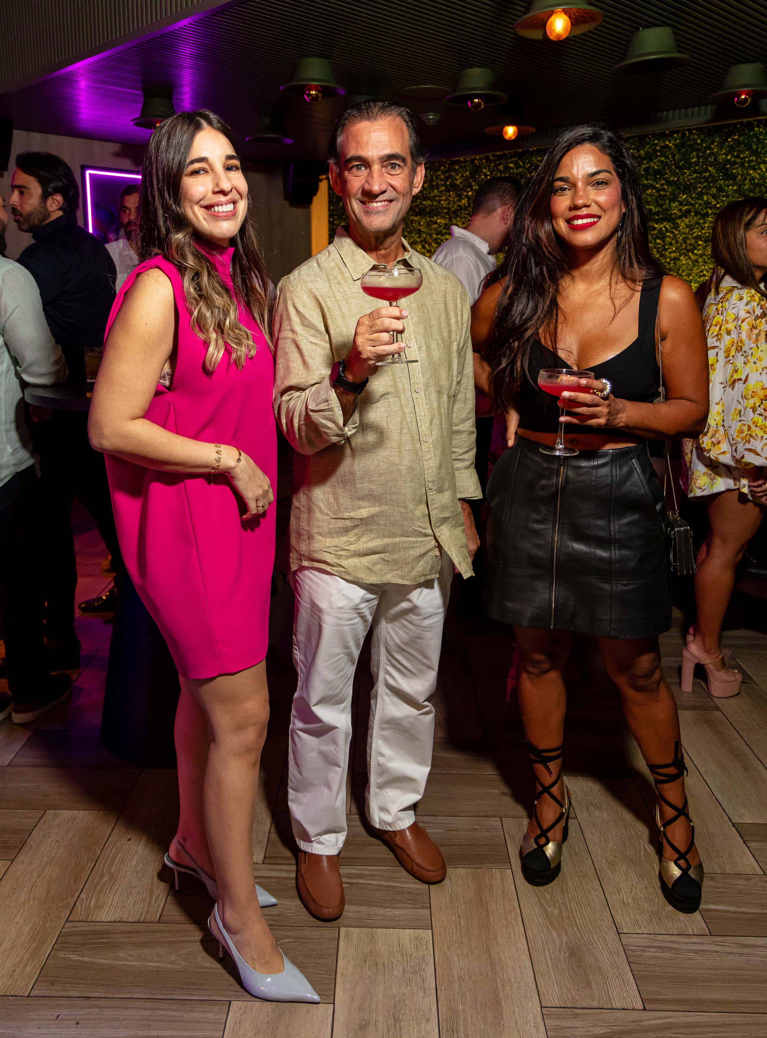 Stefany Romero, Jorge Urgal, Victoria Naut.