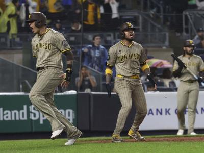 Manny Machado comanda a remontada de los Padres de San Diego