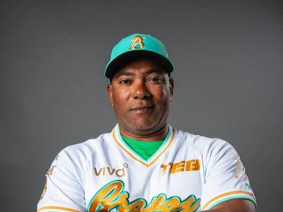 Miguel Tejada es dirigente en el béisbol mexicano