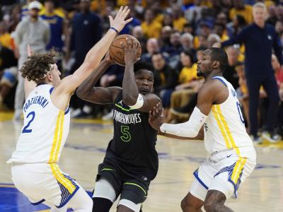 Minnesota Timberwolves vencen a Warriors y van delante en la serie