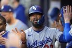Teoscar Hernández es reactivado por los Dodgers de Los Ángeles