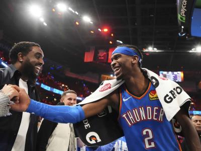 NBA: Con un Rolex para cada compañero, SGA celebró su MVP