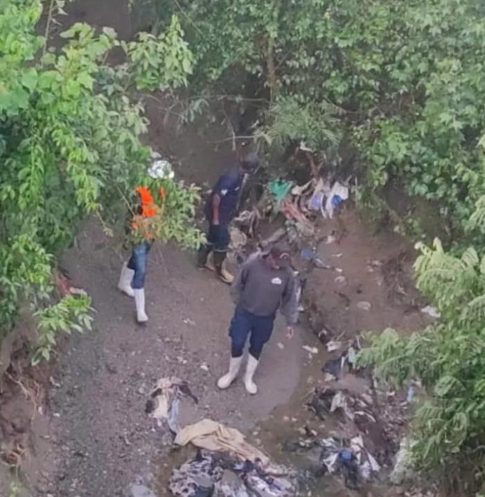 Niño de dos años muere ahogado en San Juan tras ser arrastrado por cañada crecida por las lluvias