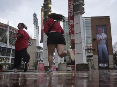 Pete Rose y Joe Jackson reciben indulto póstumo, apostar es pecado