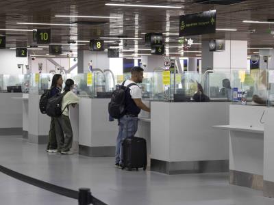¿Podrá levantarse la suspensión de vuelos entre Venezuela y RD?
