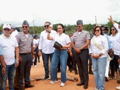 Policía Nacional y DP WORLD impulsan iniciativa