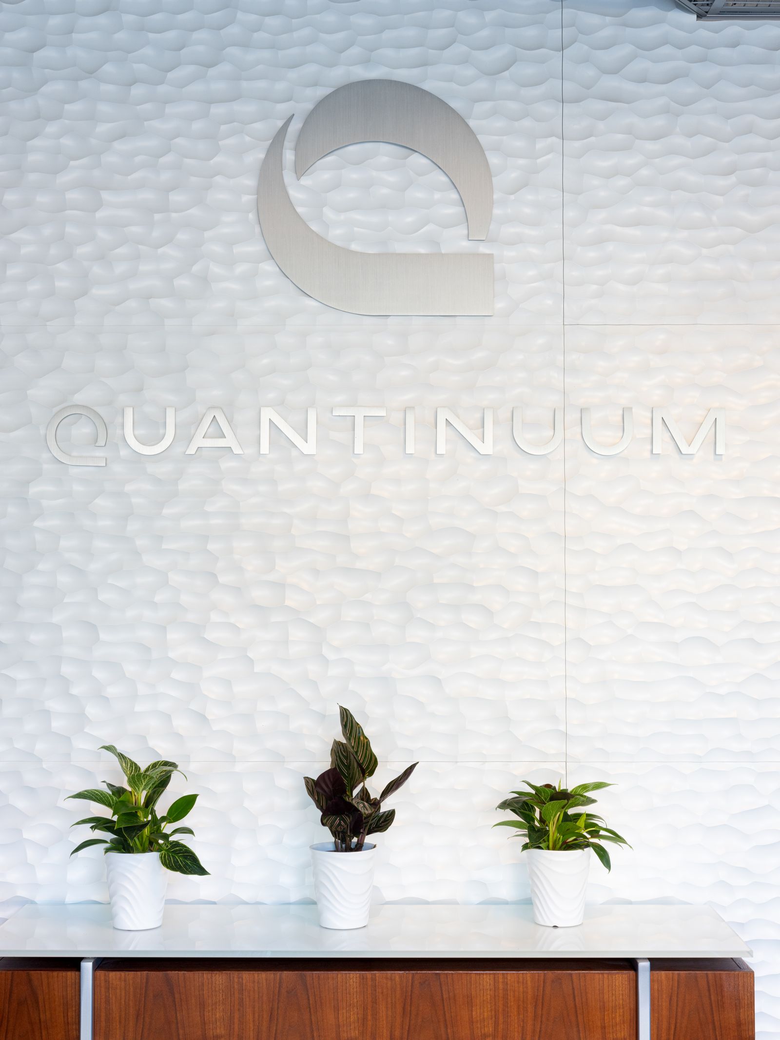 Logo de Quantinuum.