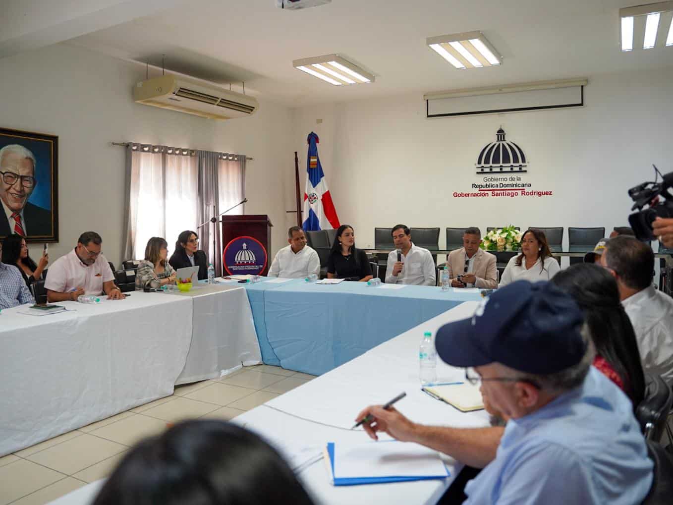 Roberto Ángel Salcedo encabezó reuniones de trabajo en las provincias de Dajabón y Santiago Rodríguez.